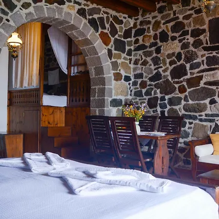 Liotridia Traditional Next To The Sea